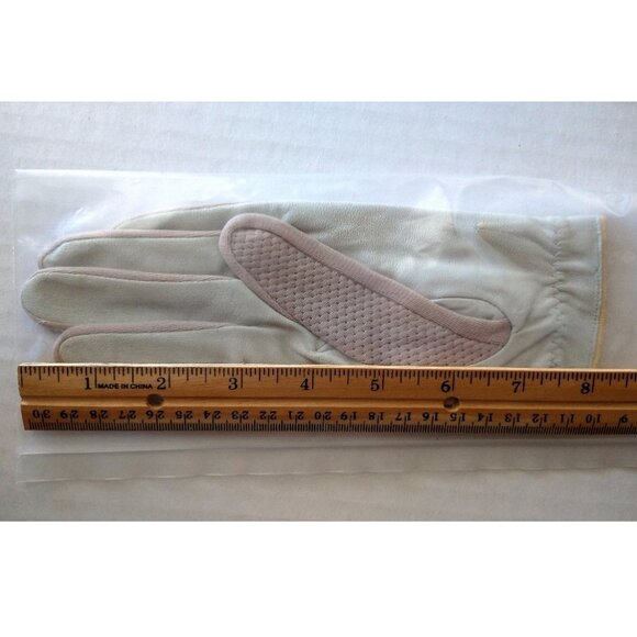 2 Vintage Golf Gloves Ladies Left Red White Unopened Packages - Picture 6 of 9